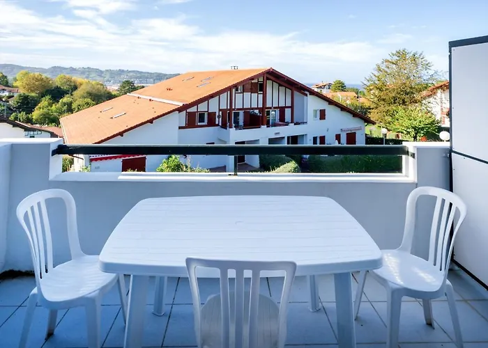 Loue Duplex De 80 M2 Vue Sur Daire Hendaye